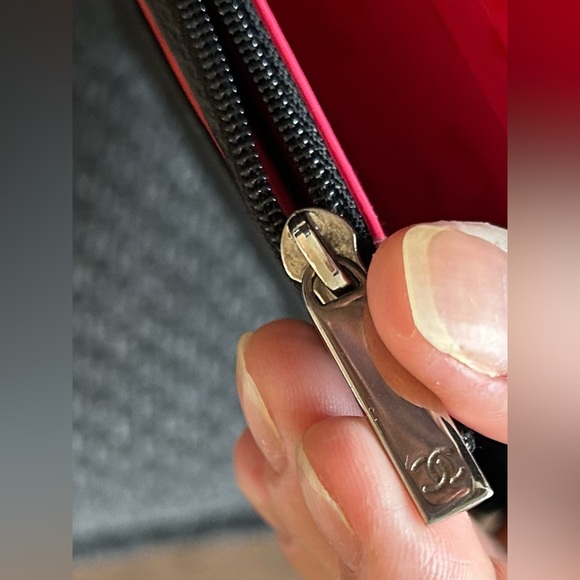 Chanel Cambon Clutch w/ Chain (Vintage) - Picture 9 of 11